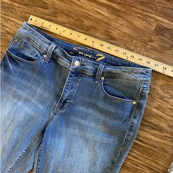 Anthropologie Jeans 14 Bootcut Mid Rise Stretch Denim Medium Wash EUC - Picture 6 of 8